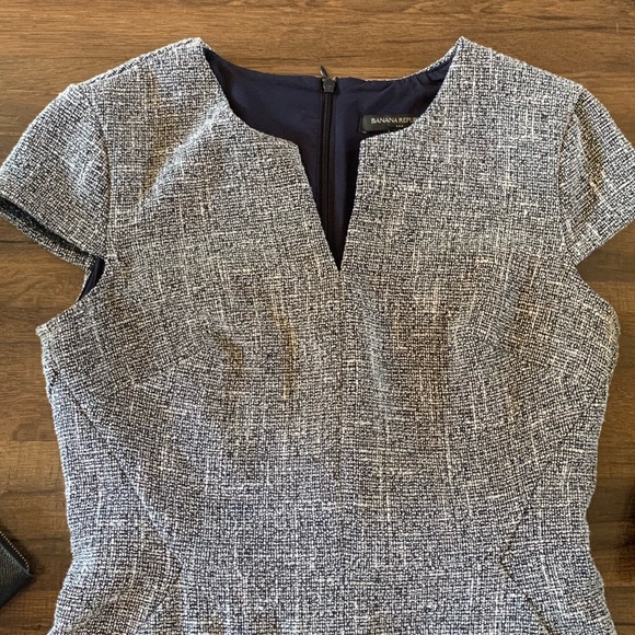 Banana Republic Cap Sleeve Dress - Picture 3 of 7